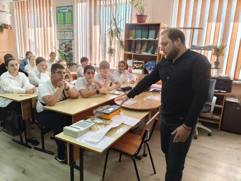 Урок метрологии в школе Пятигорска
