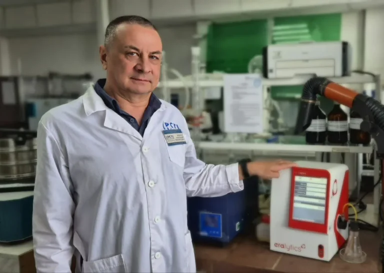 От милиции до лаборатории:  Александр Бабиков